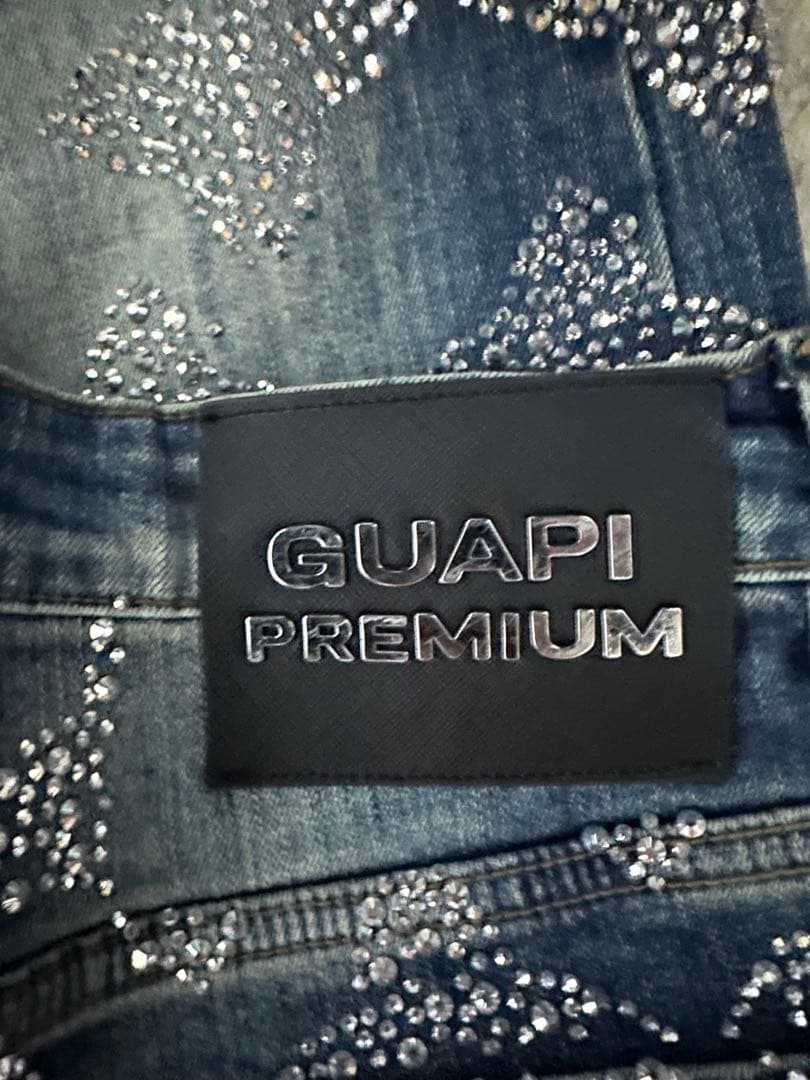 GUAPI フレアデニムパンツ