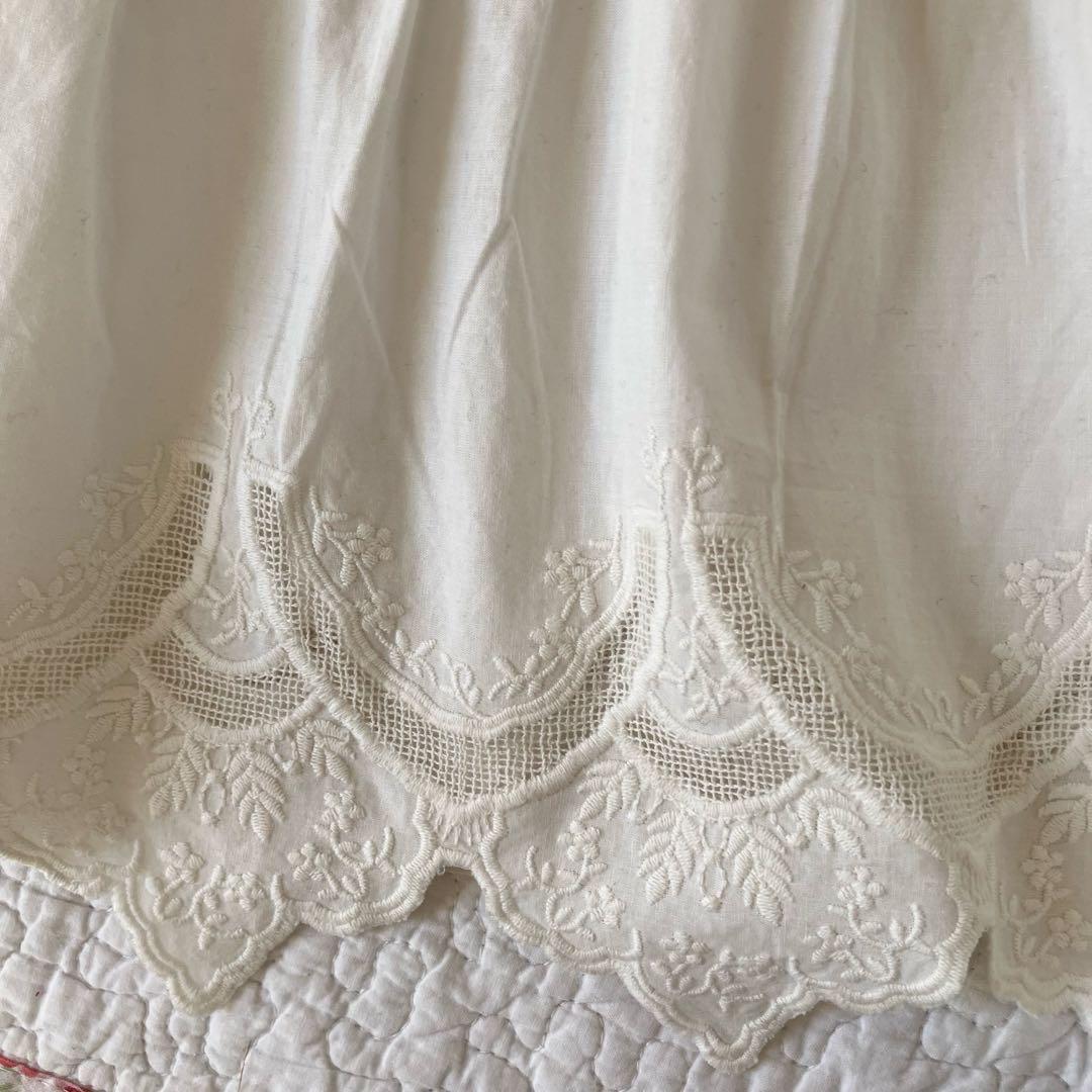 ユミ★新品★ｓｍ２★スカラップレース刺繍スカート＊着回し力抜群＊ペチにも