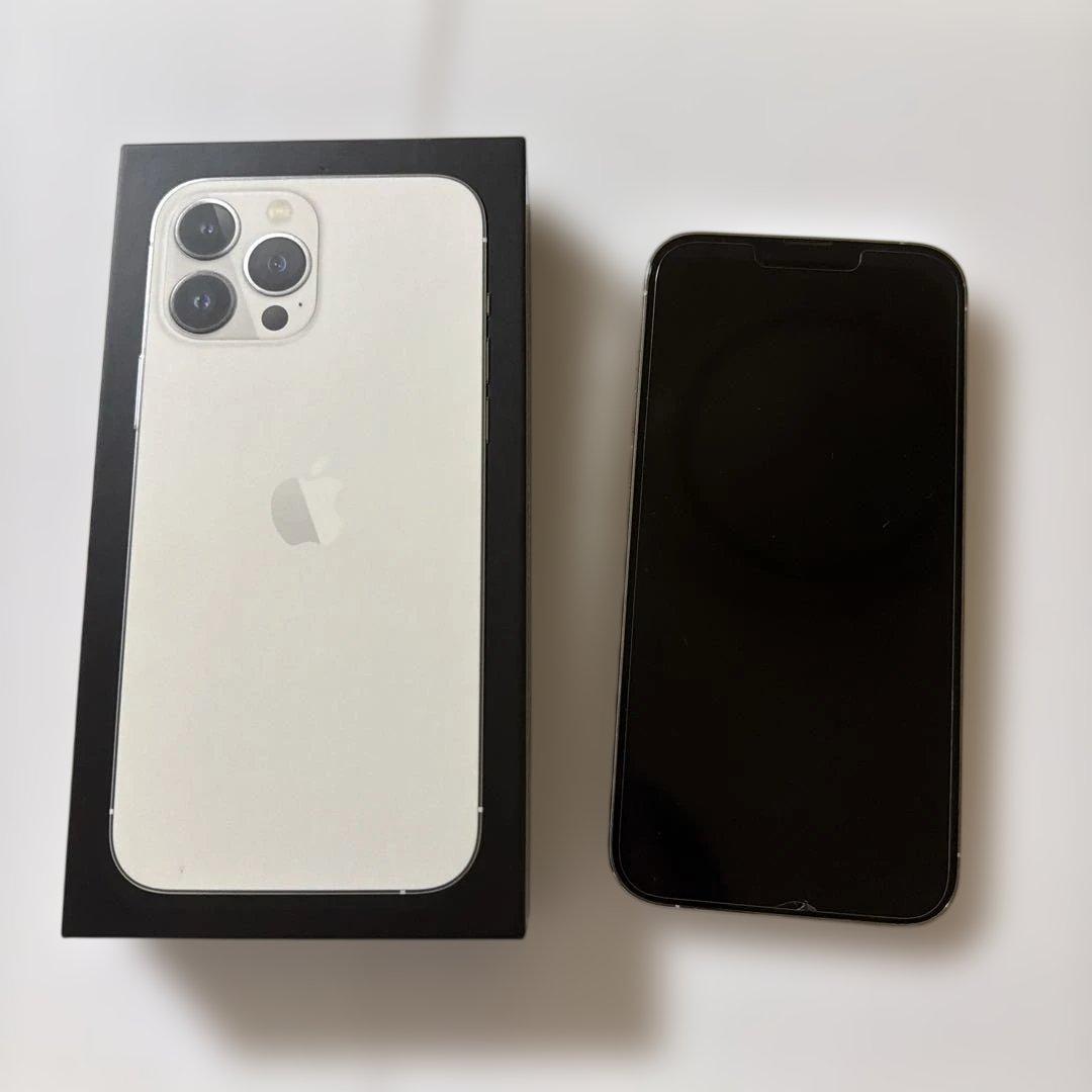 iPhone13promax 本体　128GB シルバー