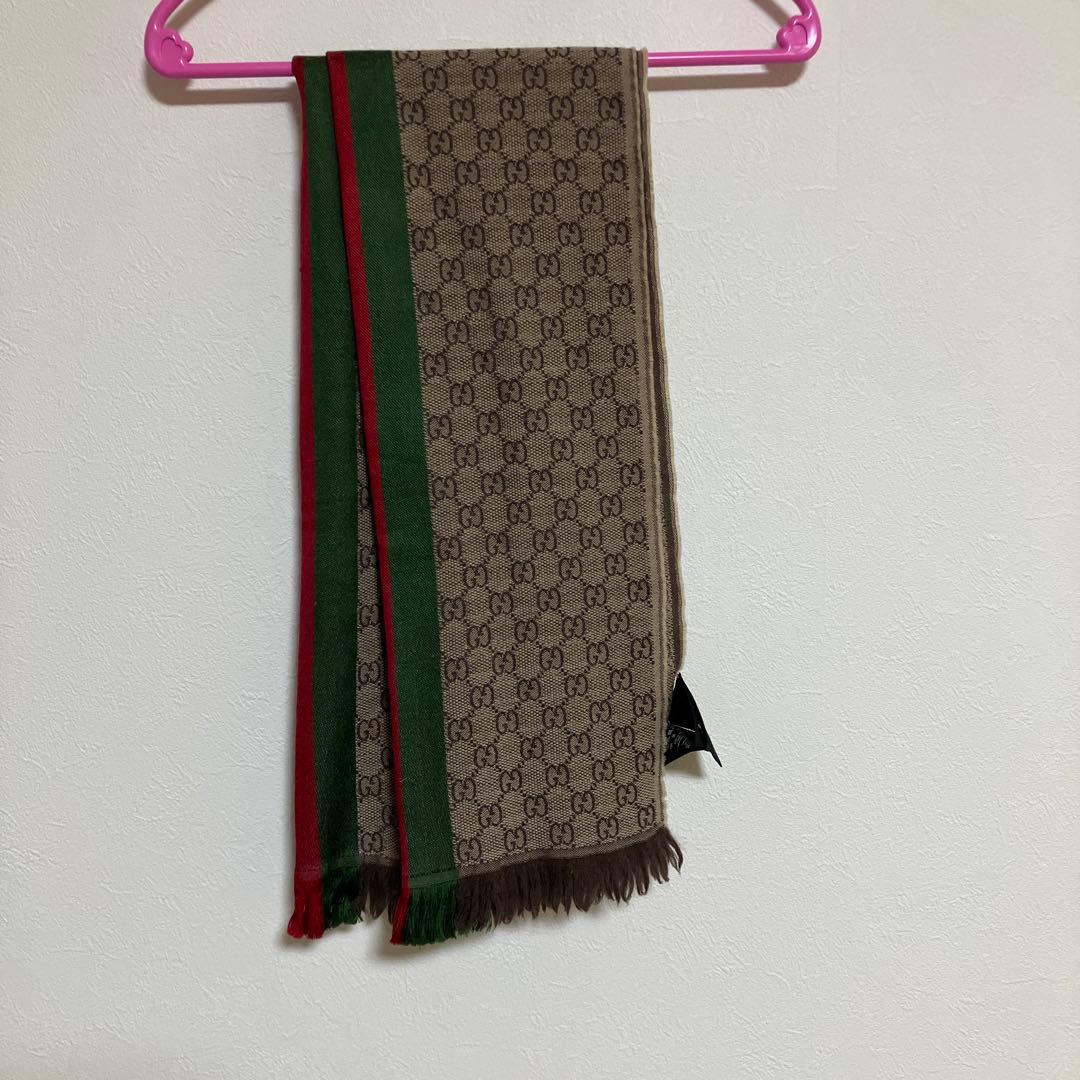 早いもの勝ち！　GUCCI GGパターン マフラー ベージュ