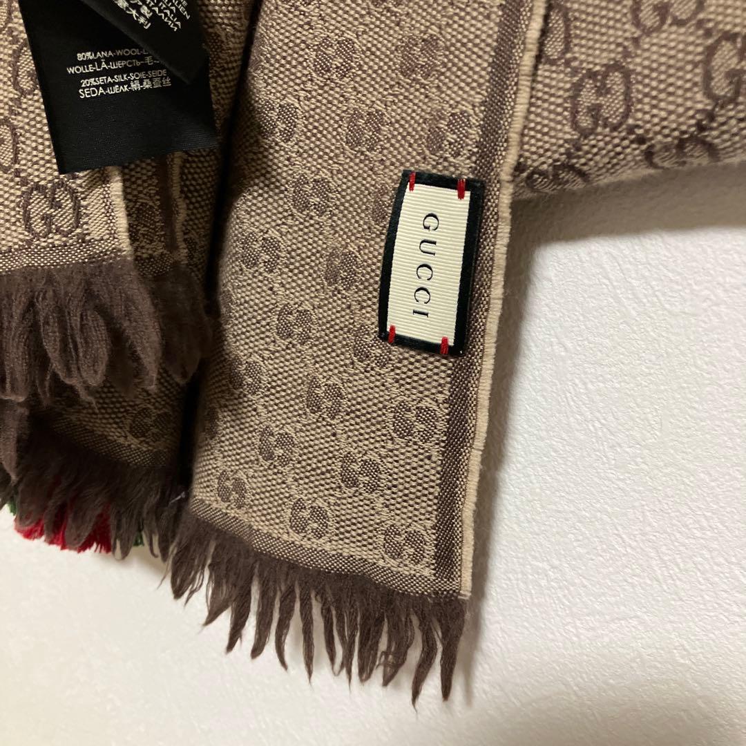 早いもの勝ち！　GUCCI GGパターン マフラー ベージュ