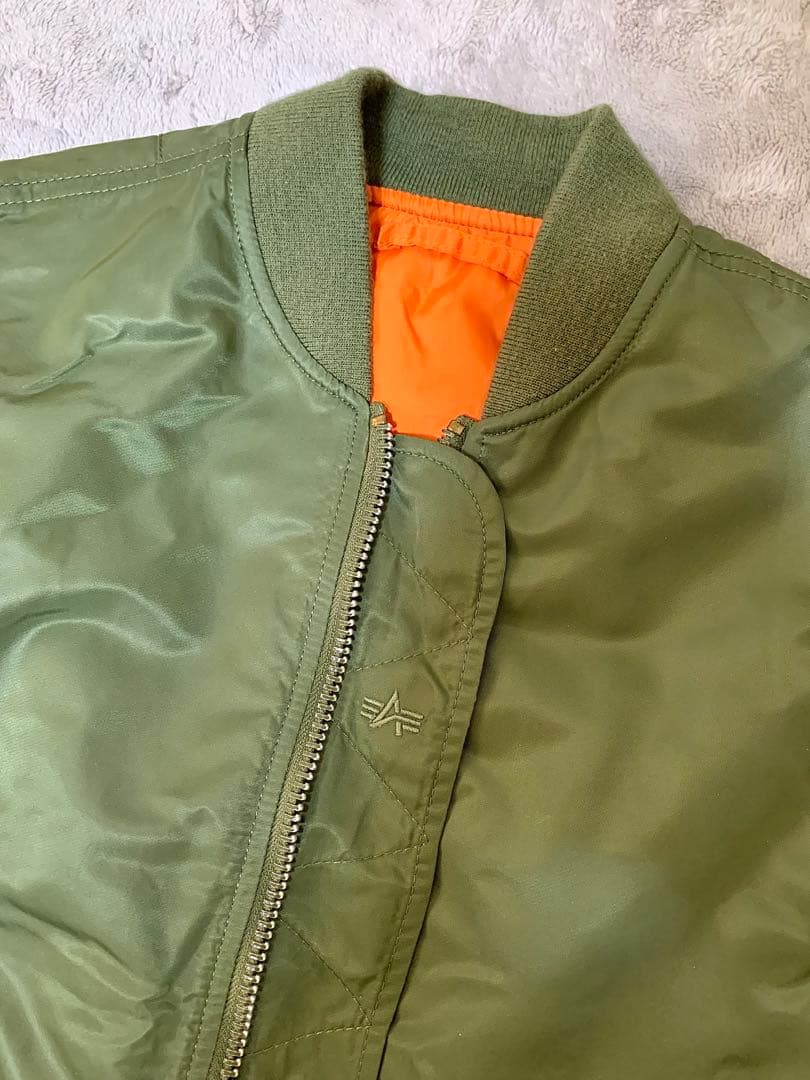 Alpha Industries MA-1 オリーブグリーン