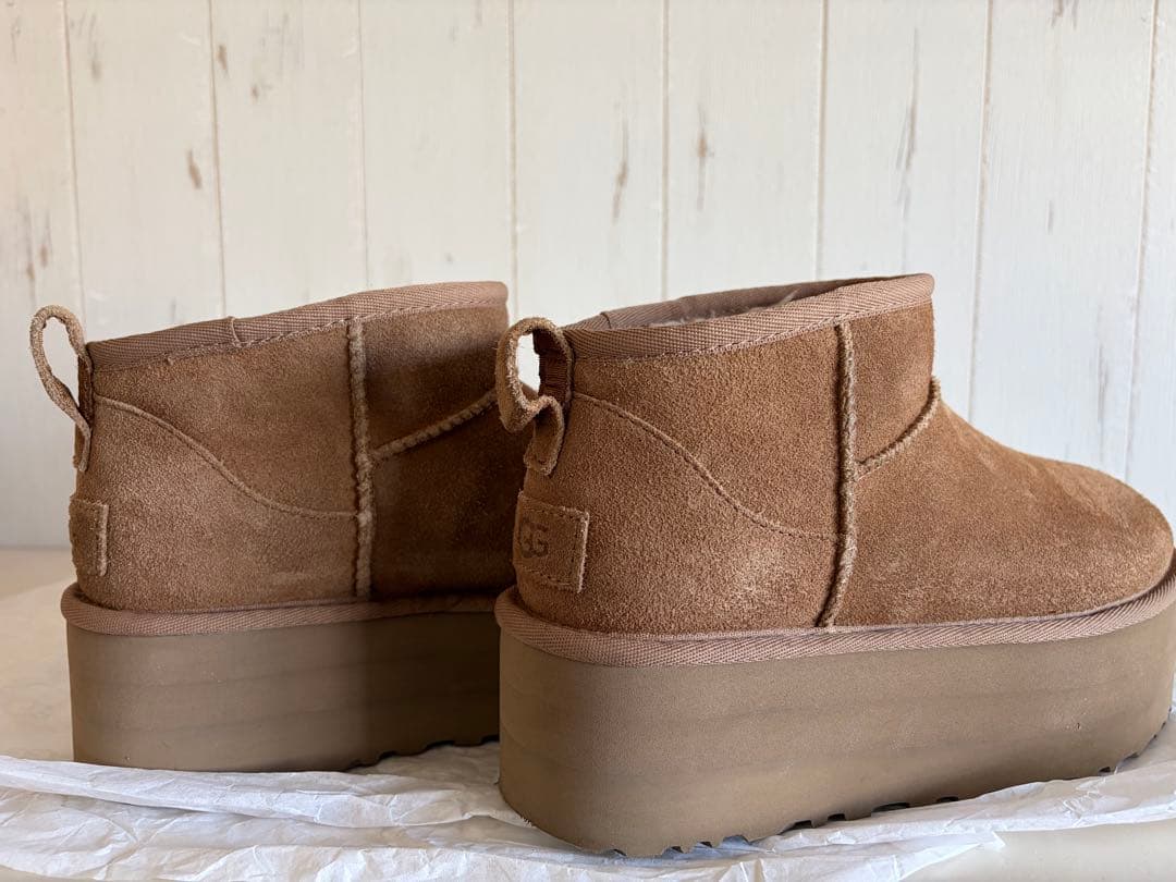 靴 UGG classic ultra mini platform