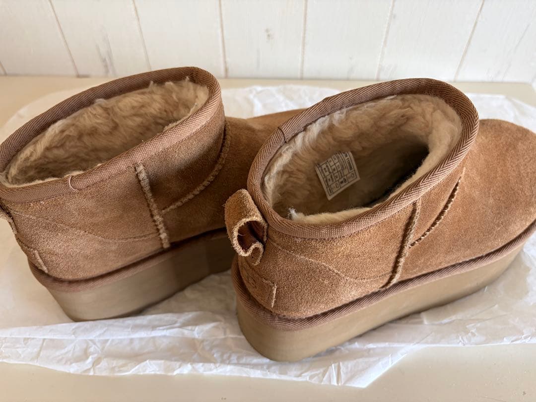 靴 UGG classic ultra mini platform