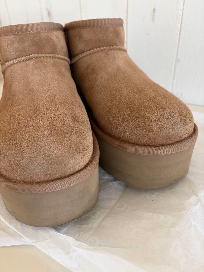 靴 UGG classic ultra mini platform