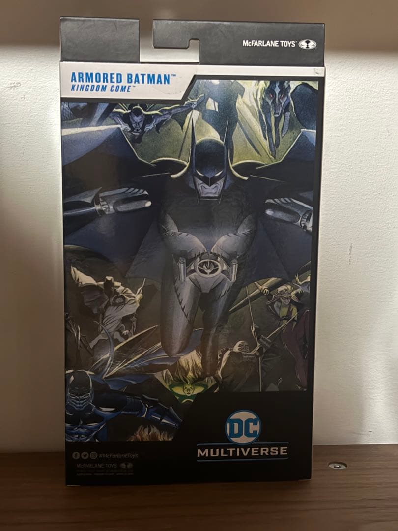 マクファーレントイズ／DCマルチバース アーマードバットマン(キングダムカム)