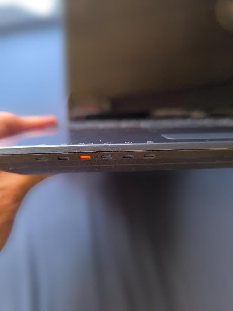 富士通 FMV LIFEBOOK AH50/F1 FMVA50F1ジャンク