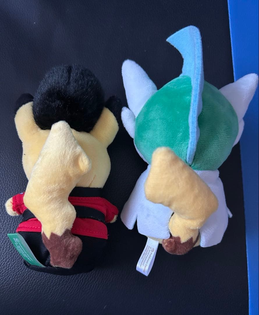 ポンチョピカチュウ&イギリスピカチュウ2体セット値下げ交渉可能