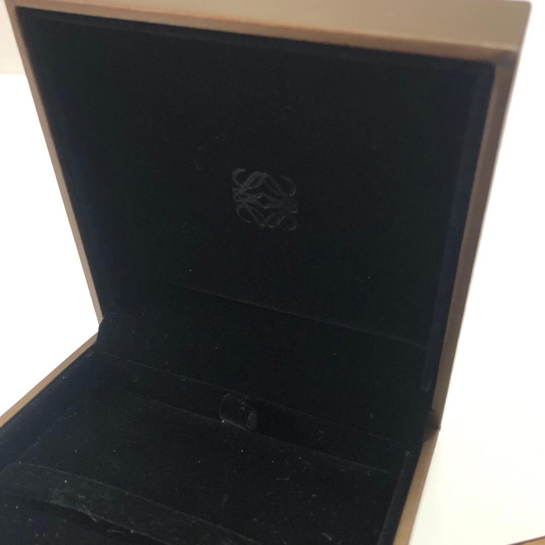 LOEWE ロエベ アナグラム スクエア カフス F252070
