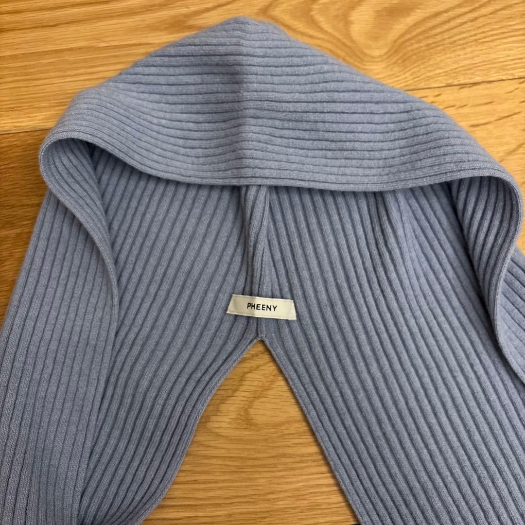 PHEENY フィーニー　WOOL HOODED SCARF