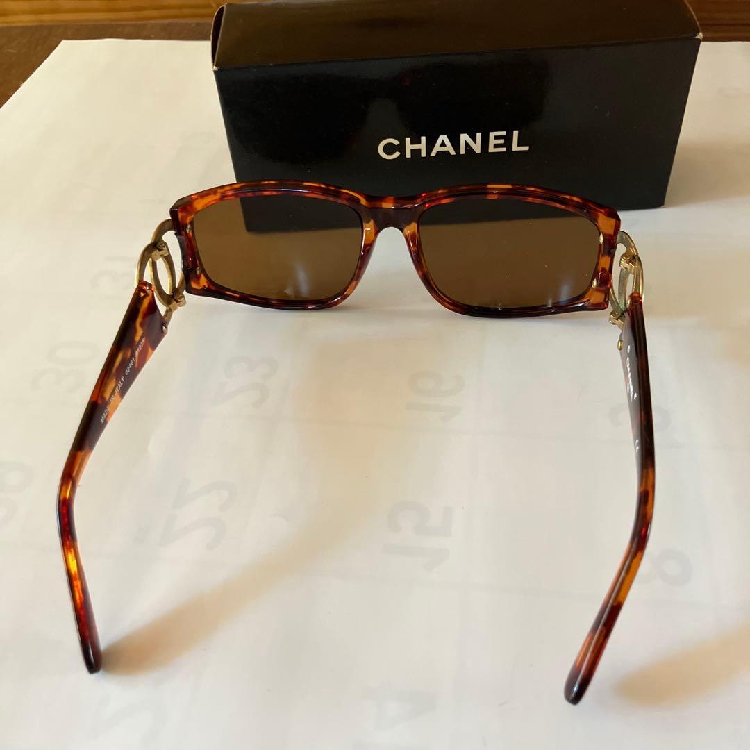 CHANEL べっ甲 サングラス ロゴ付き