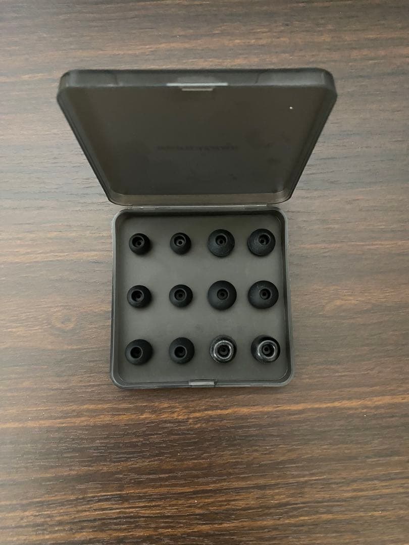 イヤホン acoustune HS1750CU