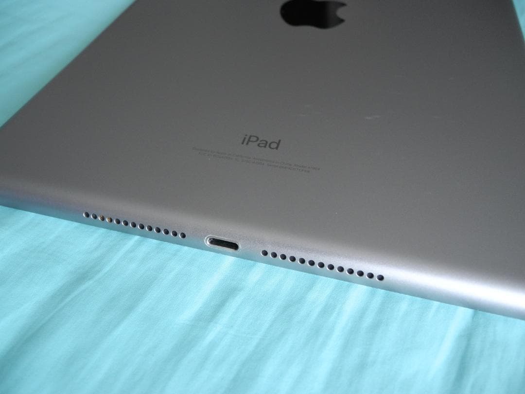 美品 第6世代iPad＋新品デジタイザペン