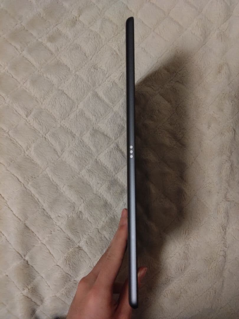 美品 iPad 第9世代 本体 64ギガ グレー 即日発送