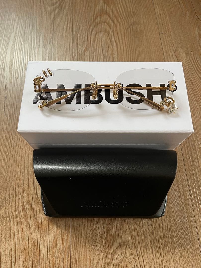 ambush ピアス サングラス pierced sunglass ゴールド