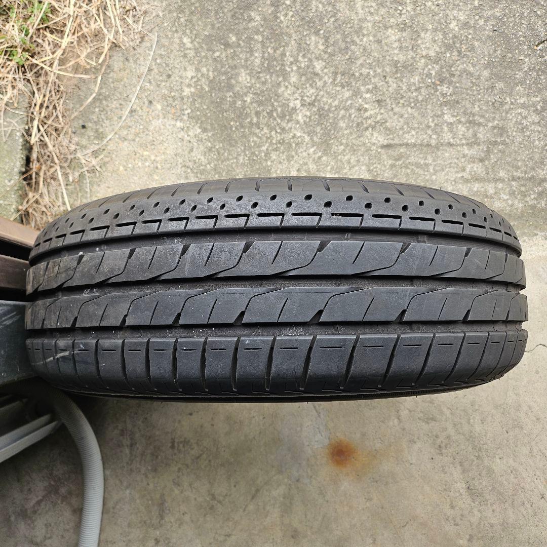 205/60R16 ブリジストン LUFT RV2 2023年製 1本 溝あり