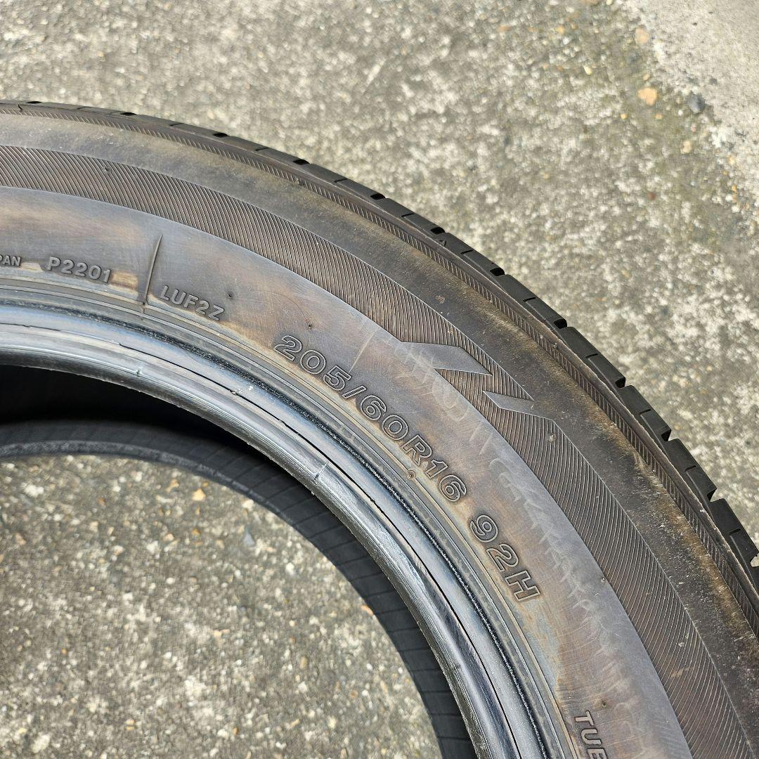205/60R16 ブリジストン LUFT RV2 2023年製 1本 溝あり