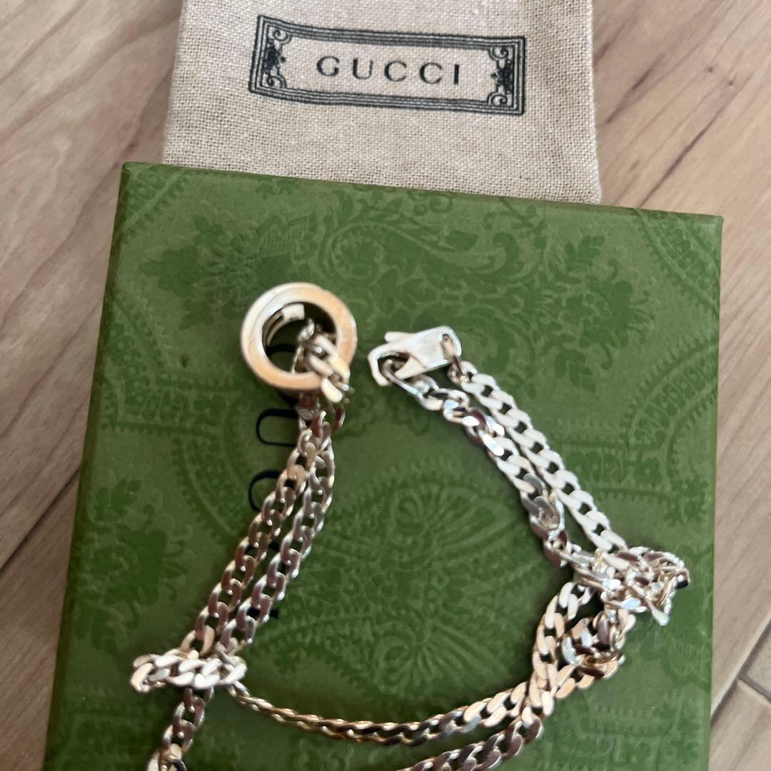 GUCCI カットアウト　gリング　ネックレス