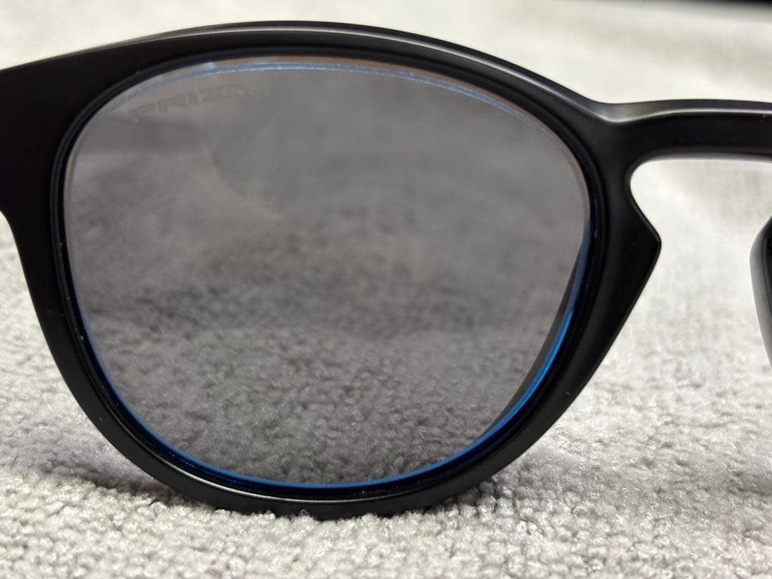 OAKLEY Latch AsiaFit（Low Bridge Fit）