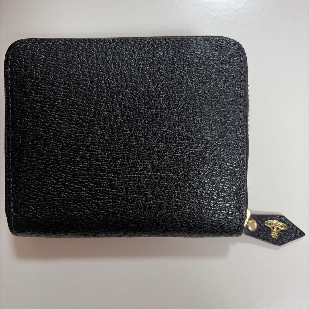 【ヴィヴィアンウエストウッド】Vivienne Westwood二つ折り財布