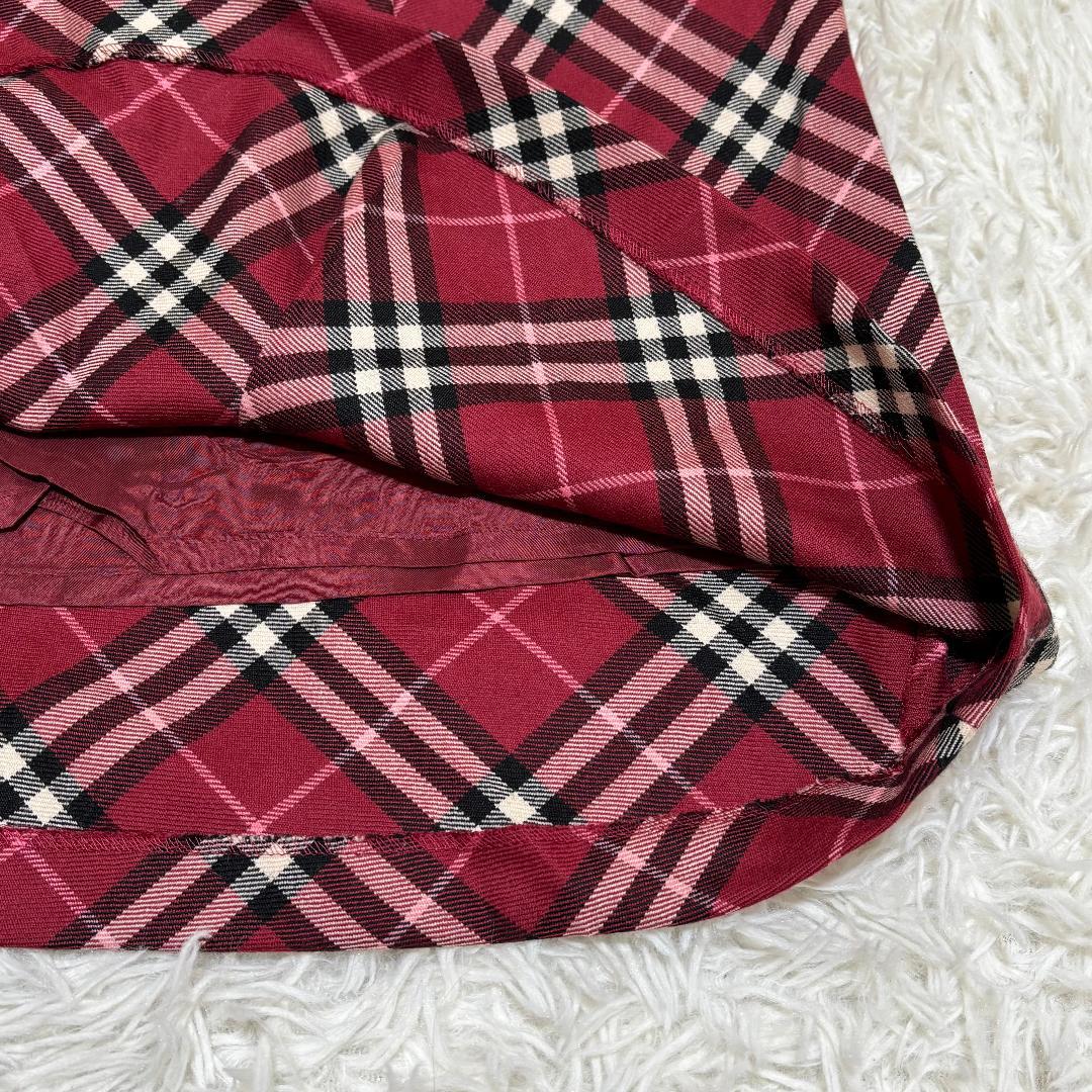 美品 Burberry　London　ノバチェック ロングスカート 38 レッド