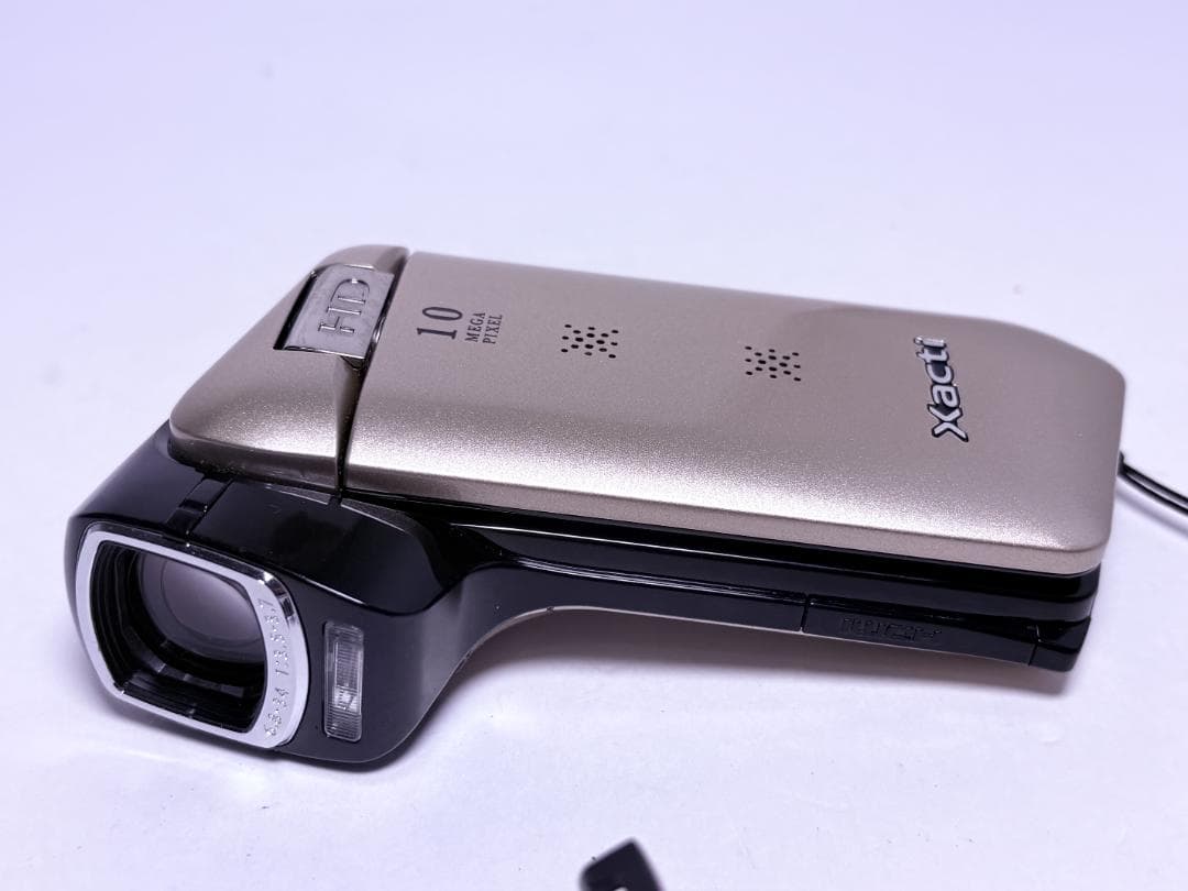 ビデオカメラ SANYO Xacti DMX-CG11