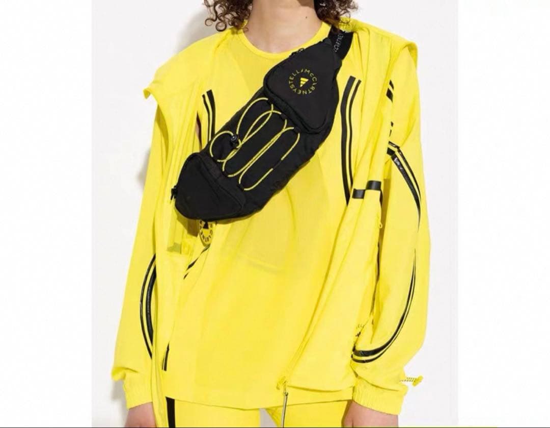 【新品未使用】adidas ステラマッカートニー　ウエストポーチ　ボディーバッグ