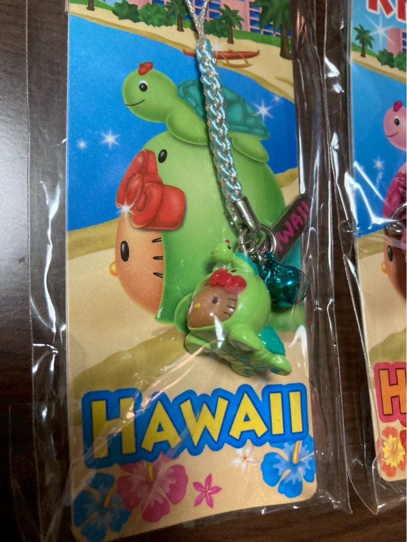 希少 激レア 新品 ご当地 ハローキティ ハワイ ホヌ 緑 ピンク ストラップ