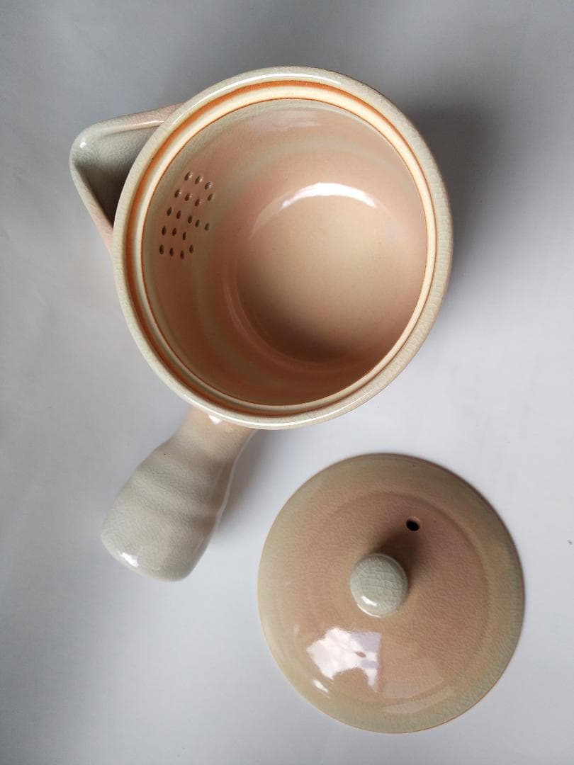萩焼 茶器 萩陶苑 椿秀窯 新品 未使用 です。