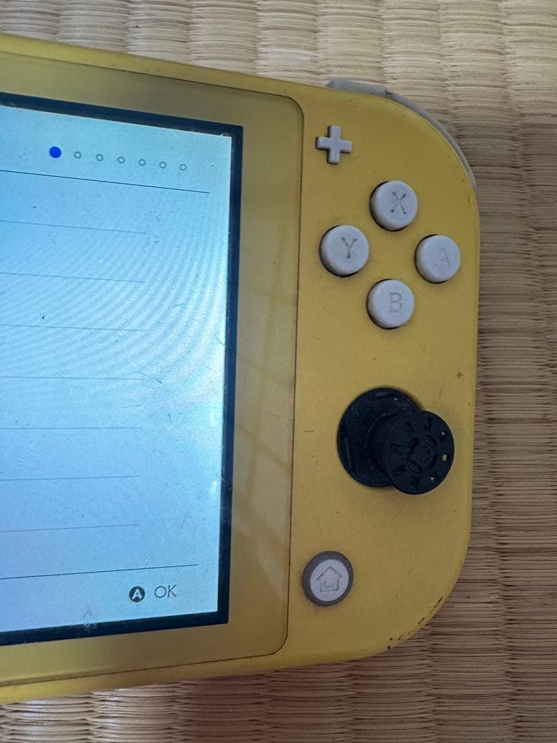 す*し様 Switch Lite イエロー 本体 中古 動作確認済