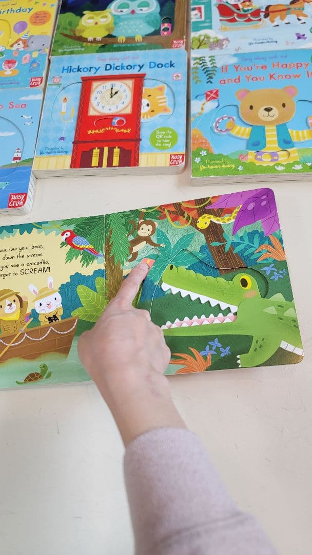 (Nosy Crow)Sing along with me16冊 子ども英語の本
