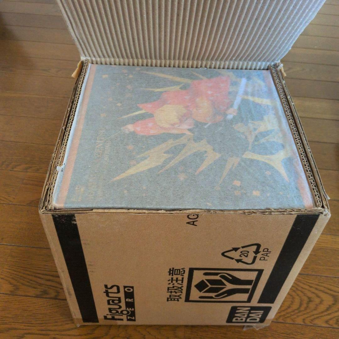 【新品・未開封】鬼滅の刃 我妻善逸 フィギュア 雷の呼吸 技