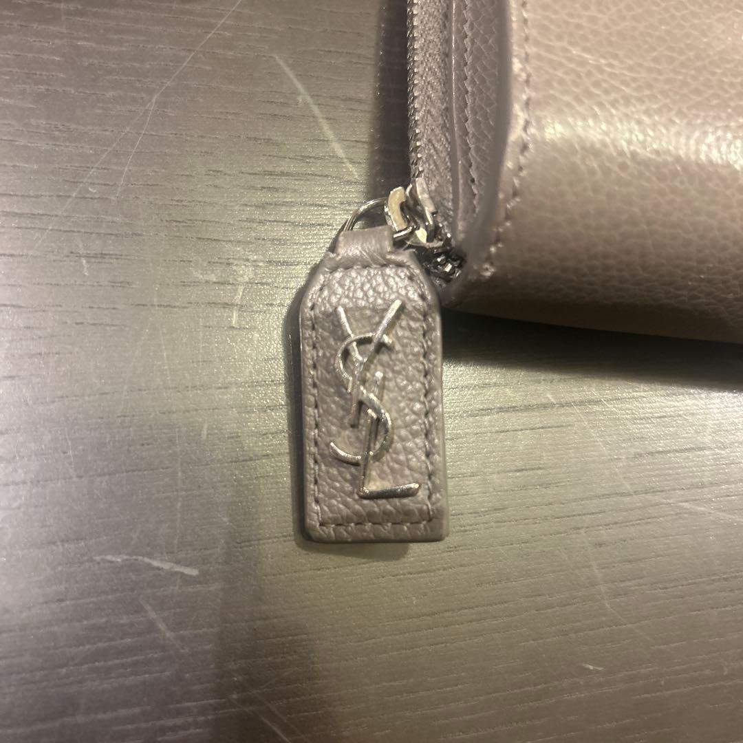 ま*☆様 SAINT LAURENT グレー 二つ折り財布