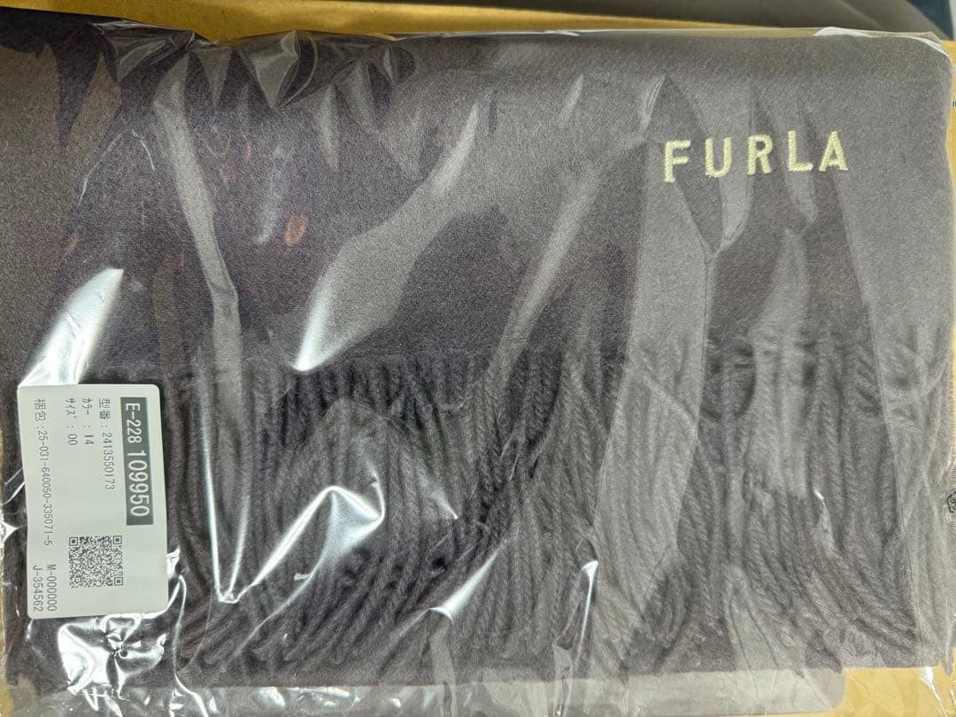 FURLA ウール100％紡毛厚手ストール 60×190cm チャコールグレー
