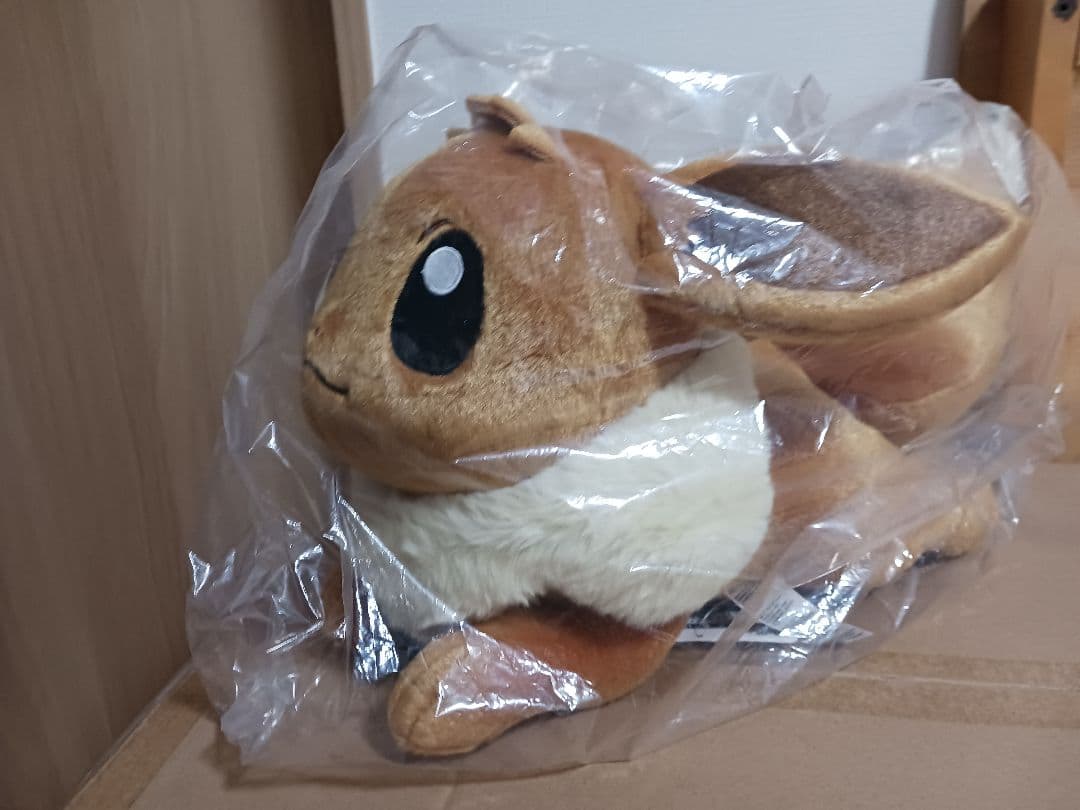 ぬいぐるみ 等身大イーブイ 寝そべり
