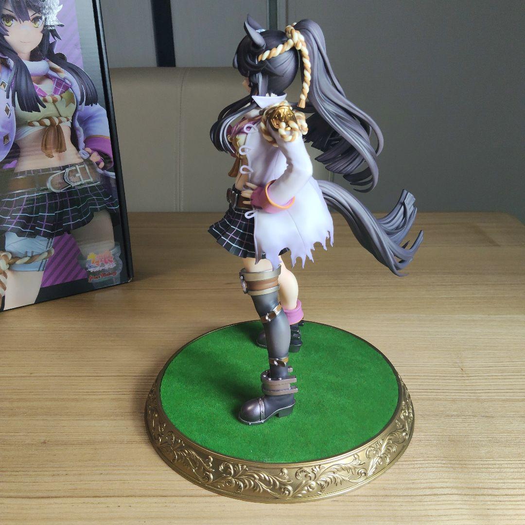 1/7スケールフィギュア　ウマ娘プリティーダービー　ナリタブライアン