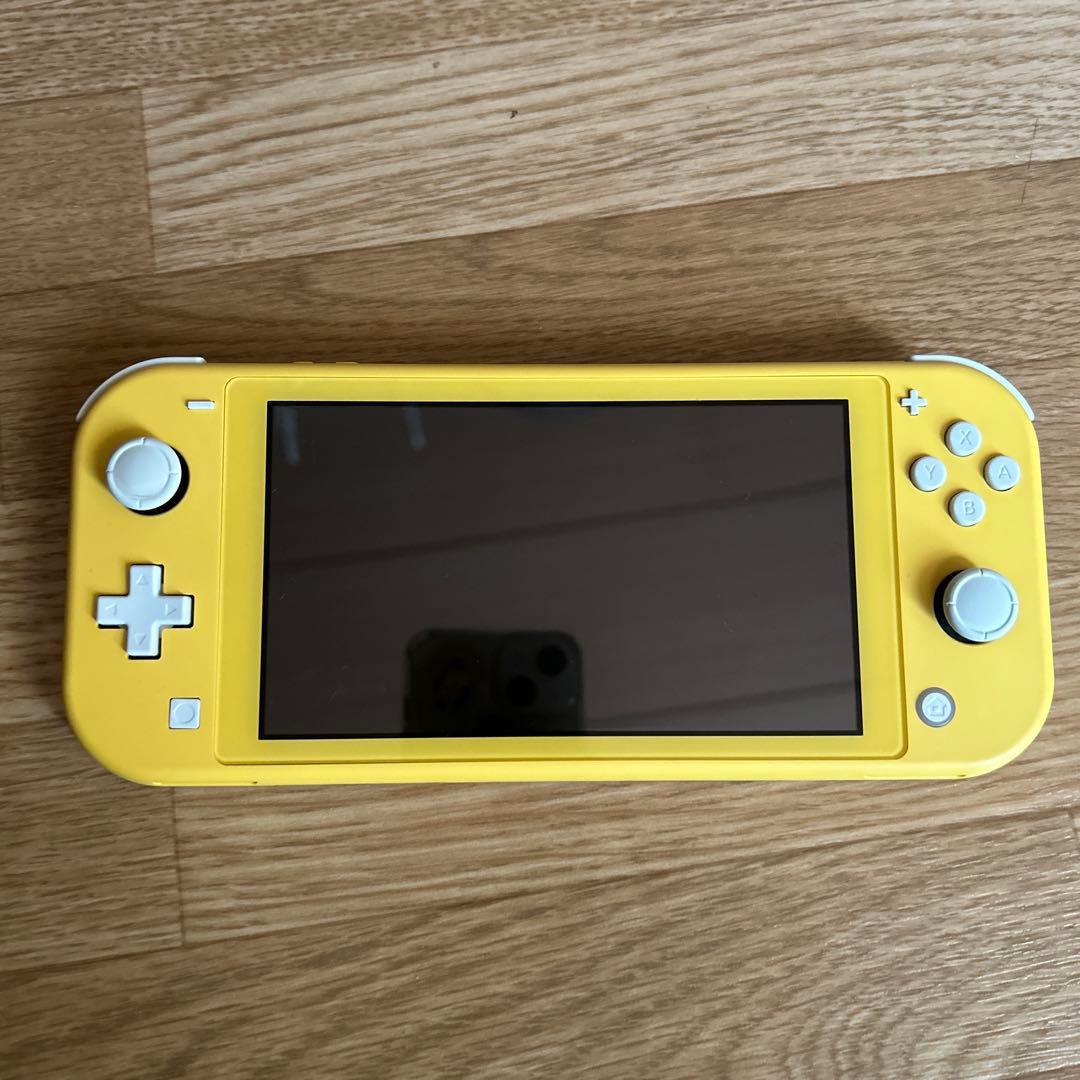 Nintendo Switch lite/イエロー/本体/充電器/あつ森カセット