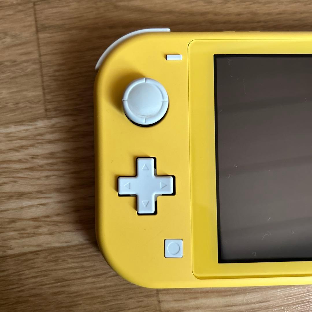 Nintendo Switch lite/イエロー/本体/充電器/あつ森カセット