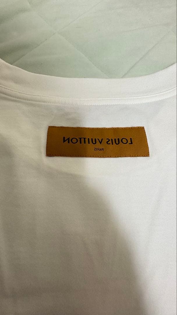 LOUIS VUITTON エンボスLV Tシャツ　ホワイトXXL