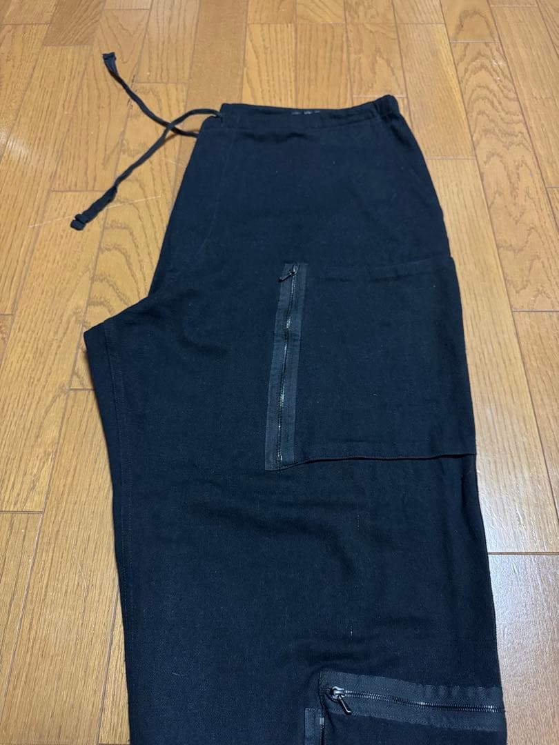 comoli コモリ パラシュートパンツ シルクネップ