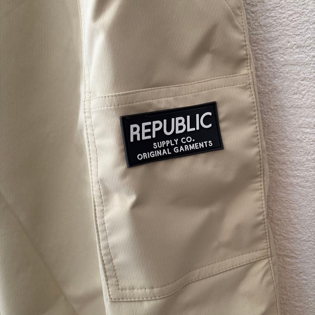 【おしるこ茶太郎】REPUBLIC スノボーウェアセット　XL.L