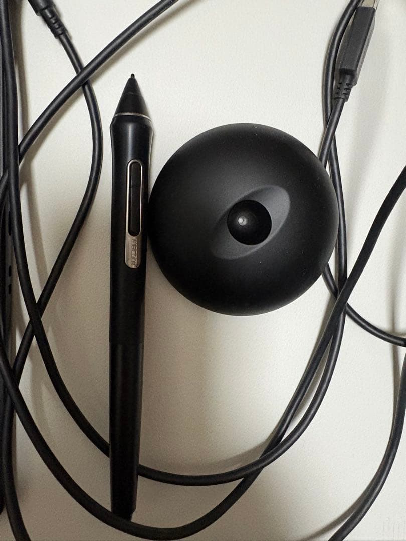 ワコム wacom PTH-660 Intuos Pro タブレット
