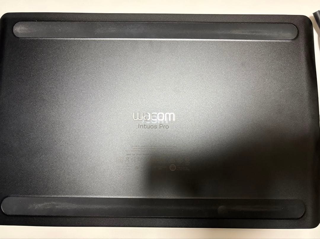ワコム wacom PTH-660 Intuos Pro タブレット
