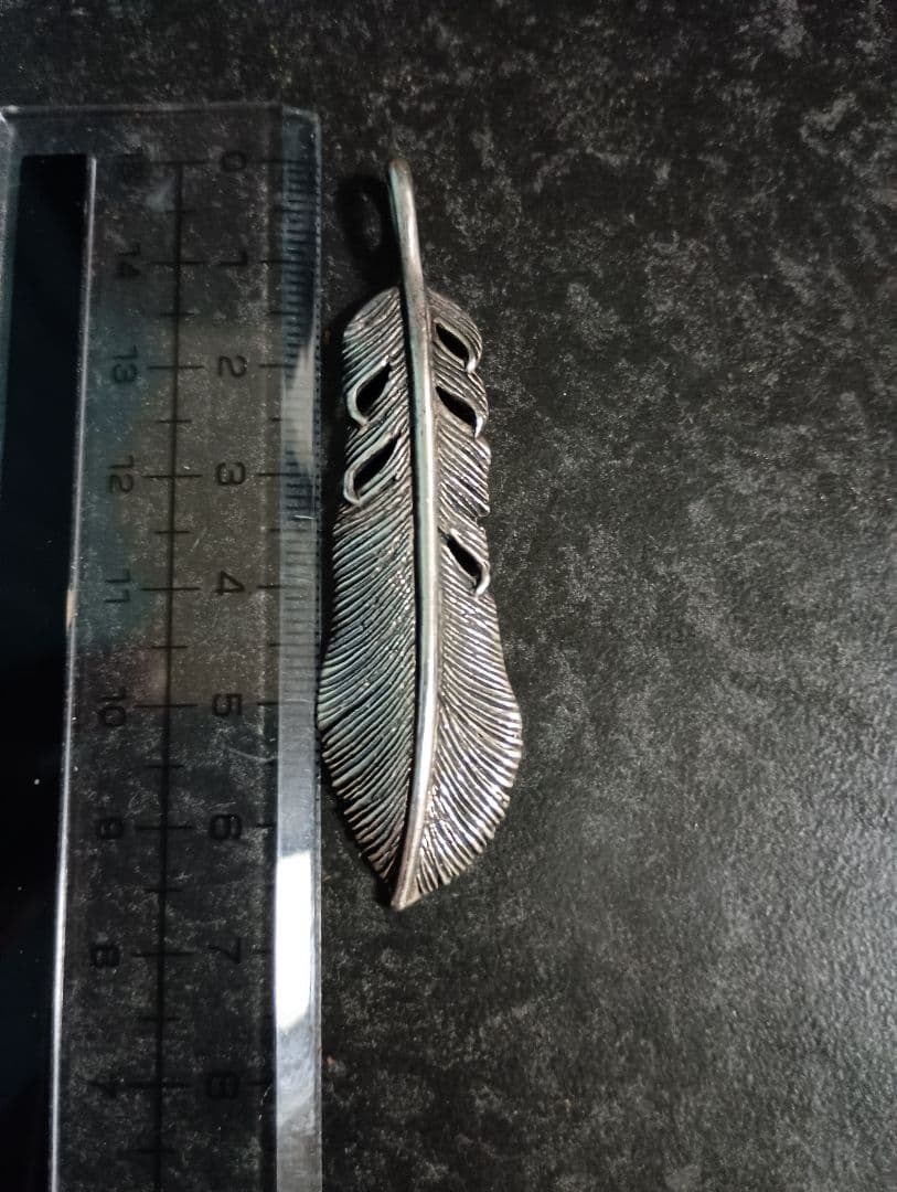 SAAD ミディアム　フェザー　トップ
