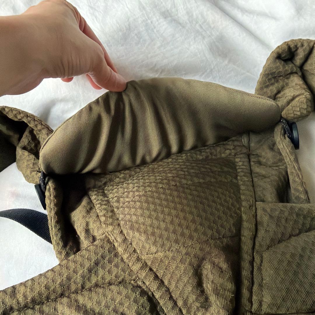 エルゴ 抱っこ紐　数回のみ使用