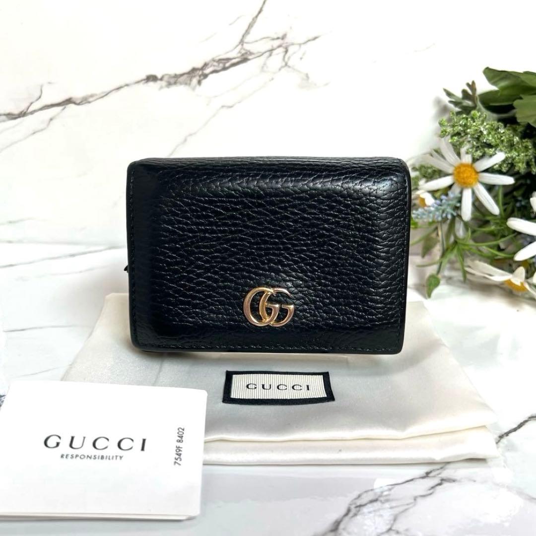 【人気】GUCCI ２つ折り財布 マーモント GG レザー ブラック
