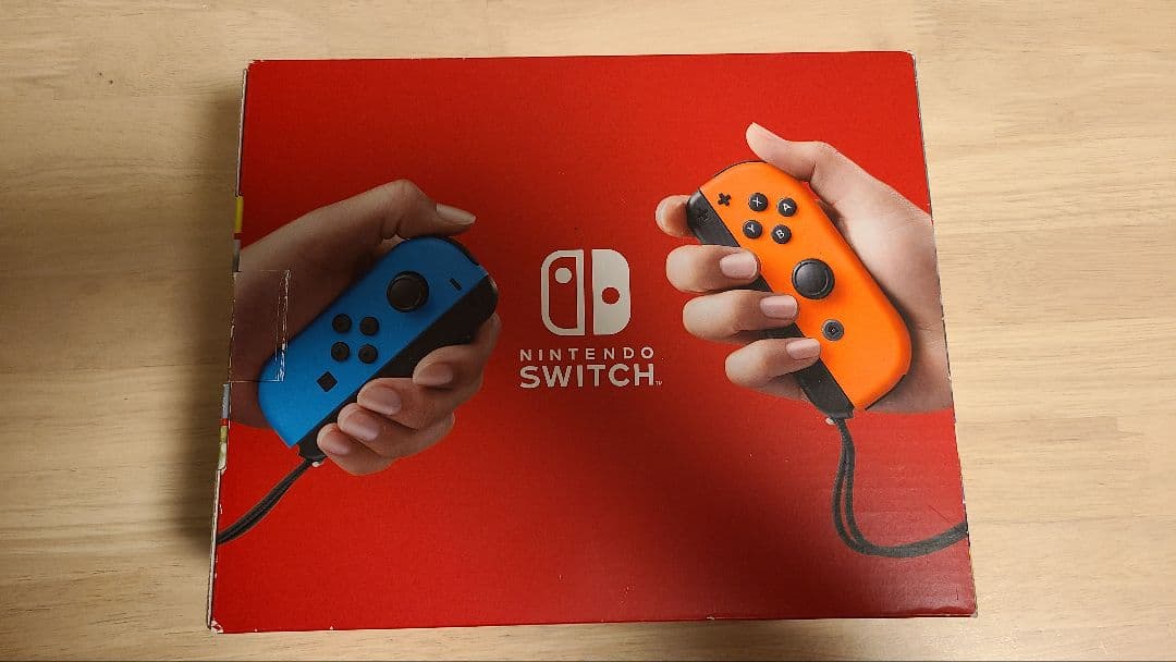 Nintendo Switch 本体＋マリオカートデラックス8、保護フィルム1枚