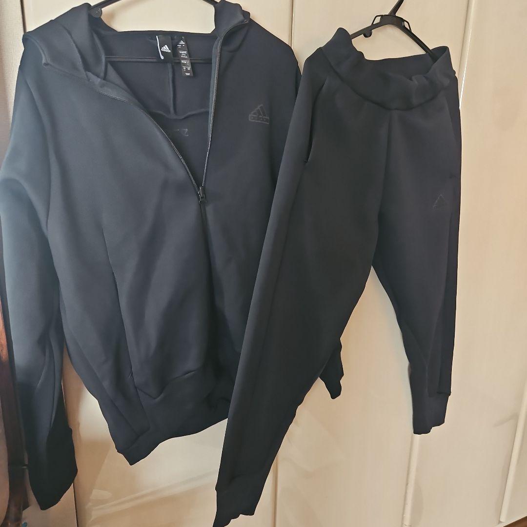 adidasアディダス　z.n.e.パーカースエット上下セットアップ