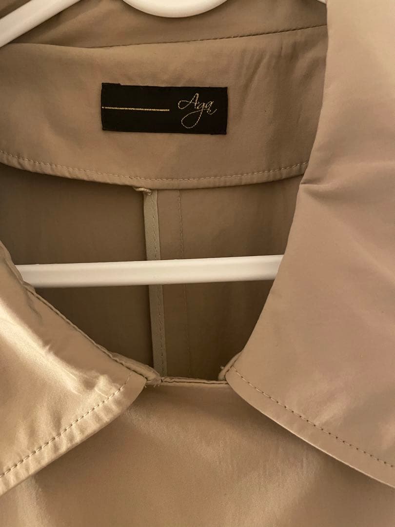 新品　Aga コート