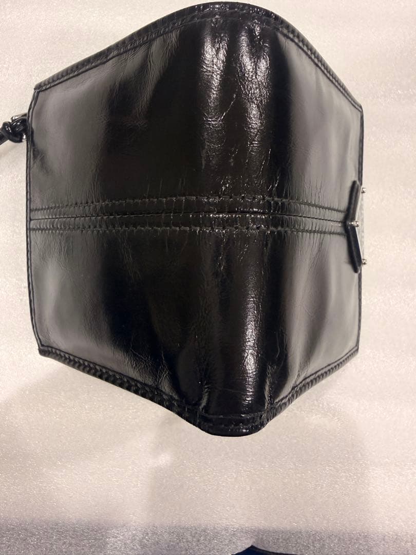 PRADA ソフトルックスレザー 二つ折り財布